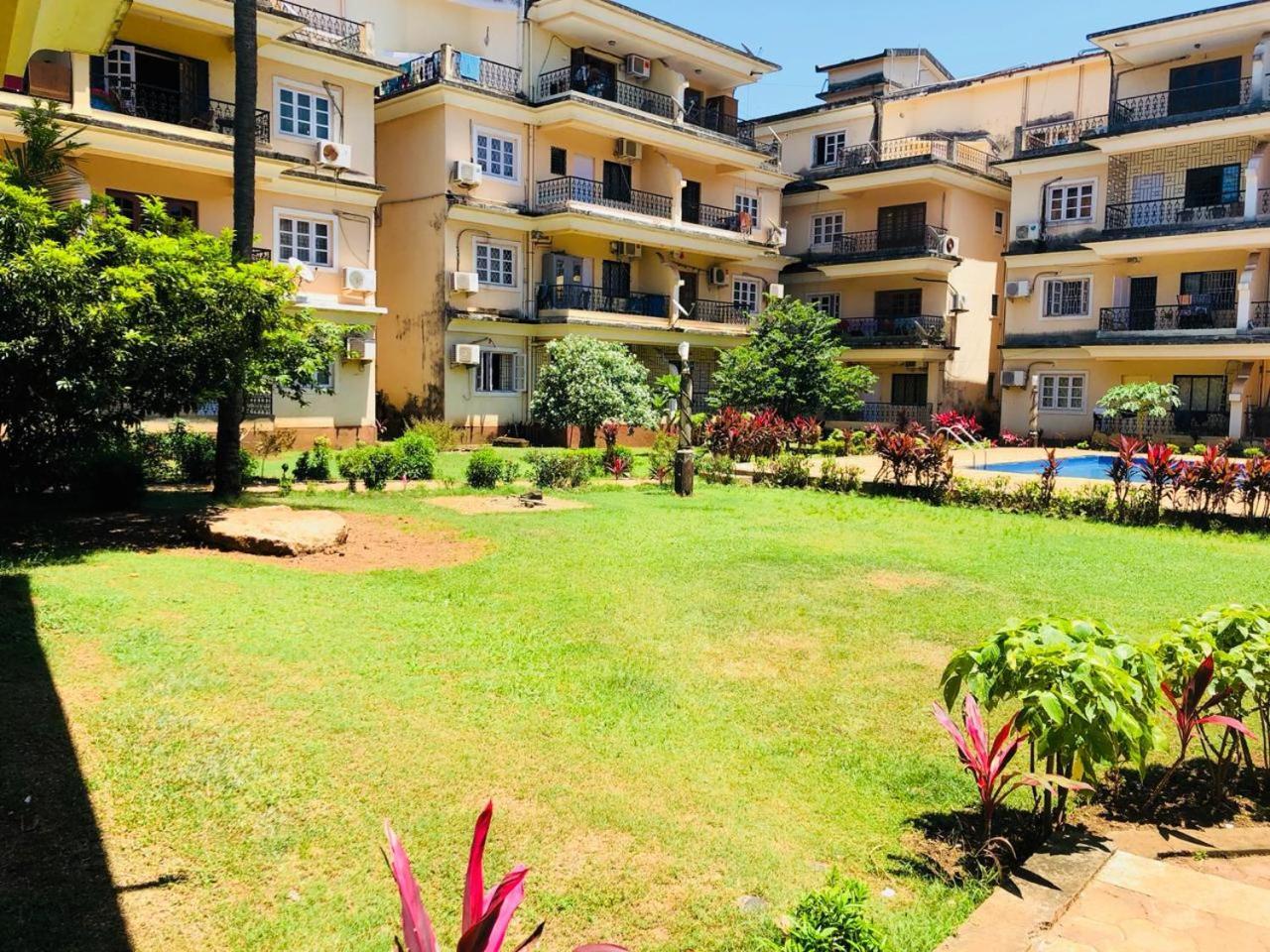 2bhk Apartment With Pool Calangute Exteriör bild